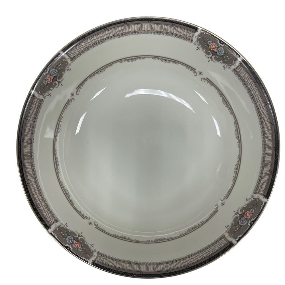 Mikasa Grande Ivory Love Song Serving Bowl.